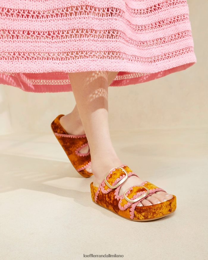 esso Loeffler Randall donne sandalo con plantare theo ocra/cipria T4022J126 scarpe