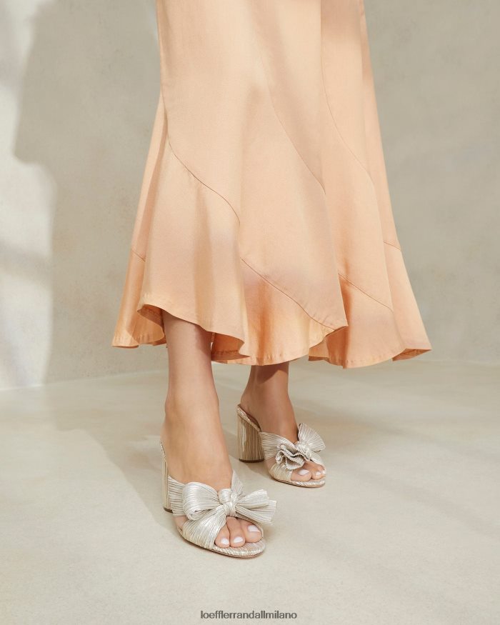 esso Loeffler Randall donne tacco penny con fiocco plissettato platino T4022J10 scarpe